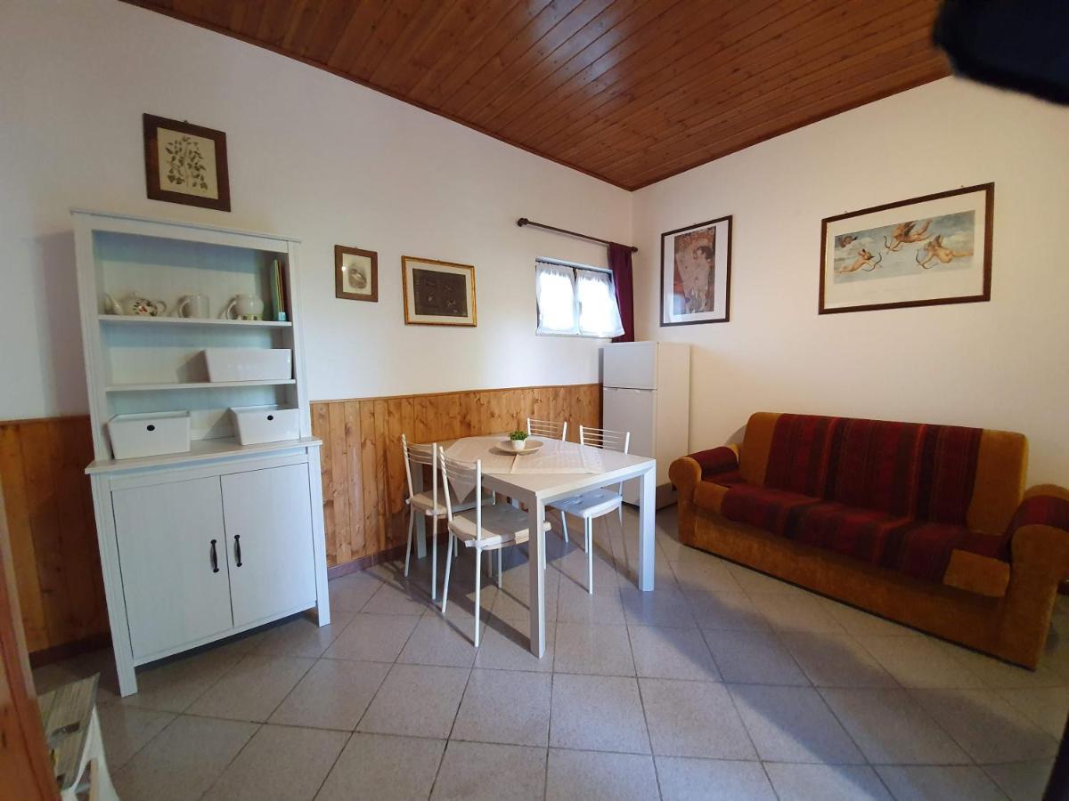 Agriturismo Il Burlino Apartments Lerma Kültér fotó